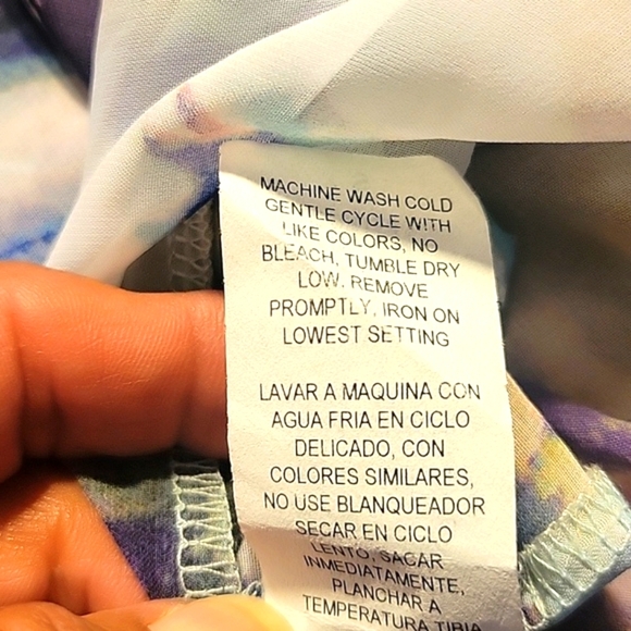 Lily White Womans Round Neck Spring Floral Open Back Sheer Blouse, Size: S - Picture 3 of 7